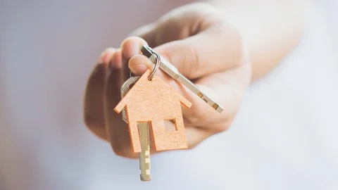 Essential Real Estate Tips For Buyers And Sellers