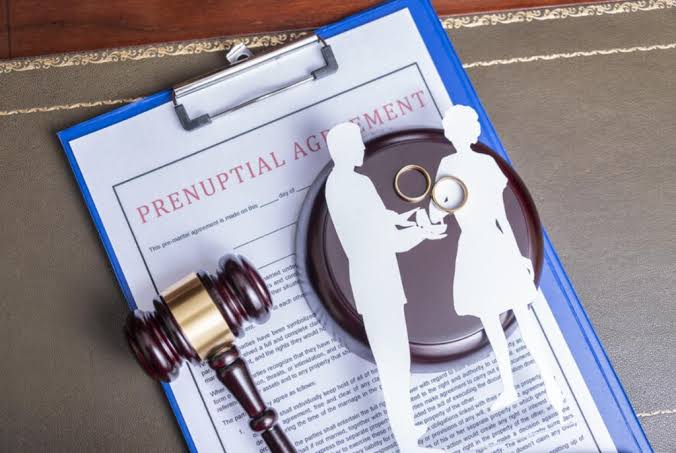 Why Hire A Family Law Attorney In Arlington For Prenup Agreements?